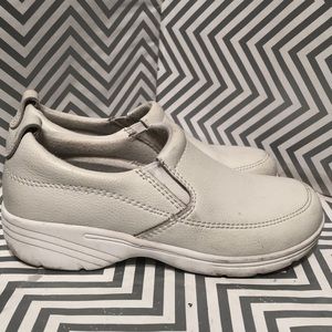 Cuddlers Cobbie SARAH Women’s Uniform Shoes size6W